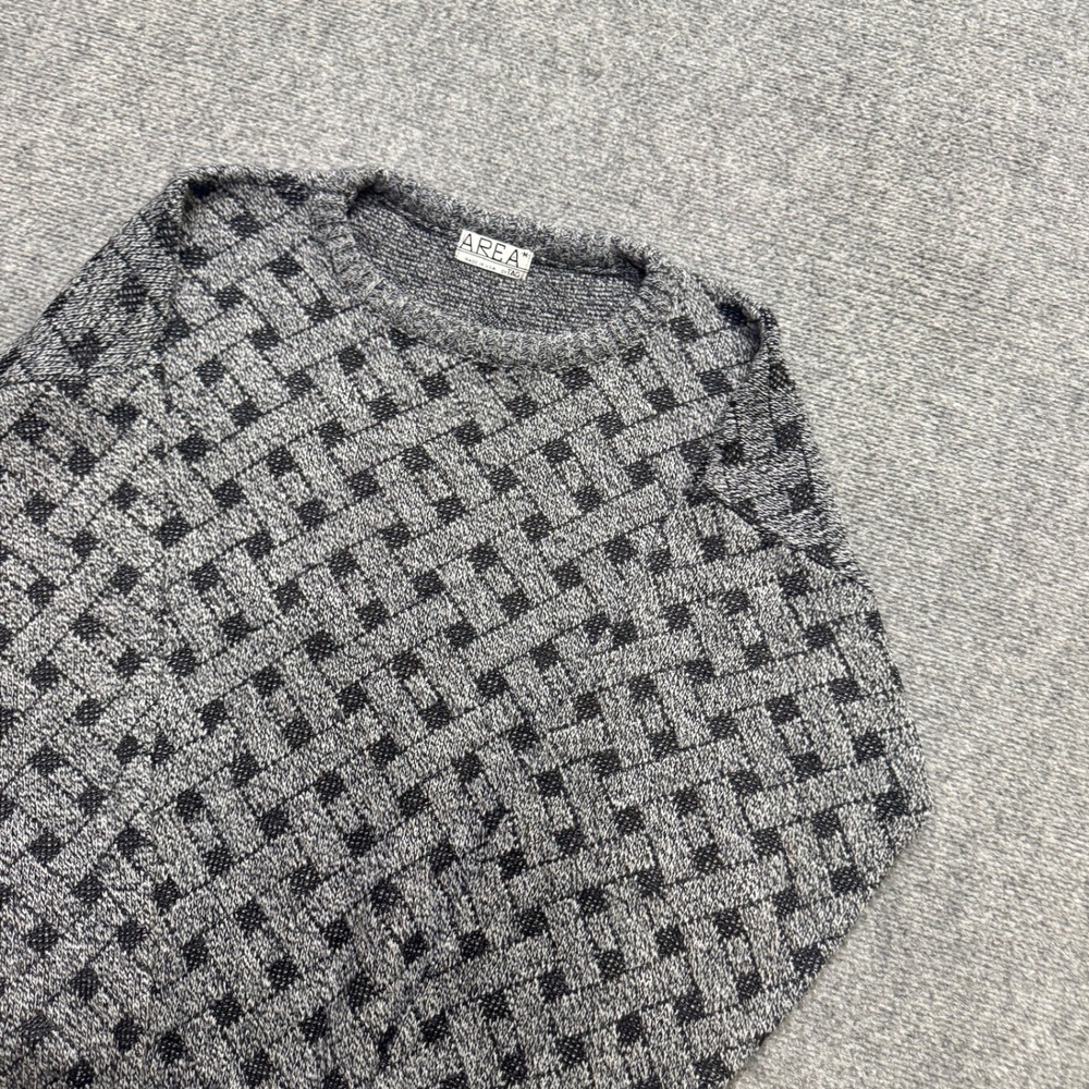 VTG Area Knitted Sweater Women's Medium Patterned Made In USA Black/Gray
